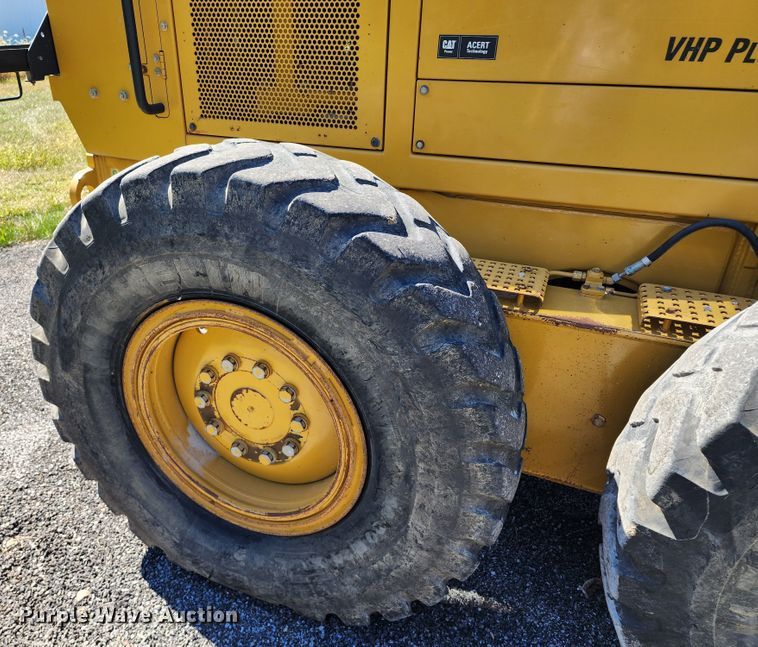 image for item KH9223 2008 Caterpillar 140M  motor grader