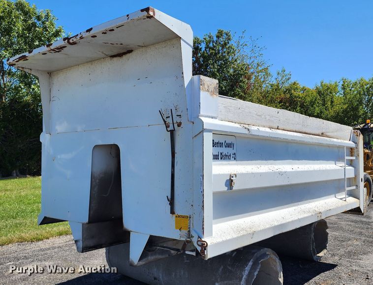 image for item KH9224 Heil HPT12YD15  dump bed