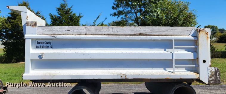 image for item KH9224 Heil HPT12YD15  dump bed