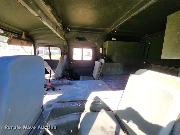 image for item KH9284 1995 Am General M988A1  HMMWV SUV
