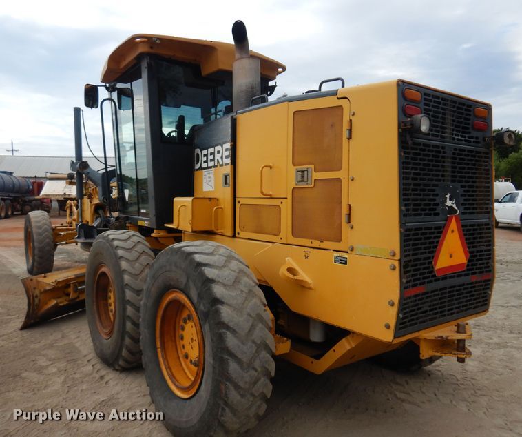 image for item KP9004 2008 John Deere 770D  motor grader