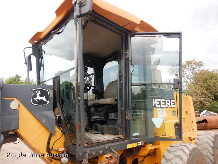 image for item KP9004 2008 John Deere 770D  motor grader