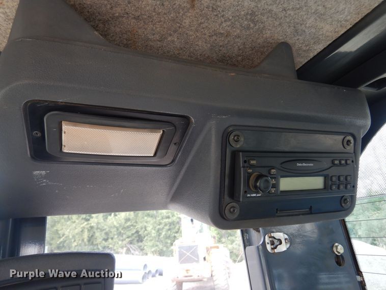 image for item KP9004 2008 John Deere 770D  motor grader