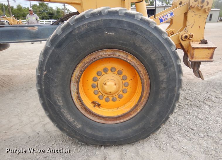 image for item KP9004 2008 John Deere 770D  motor grader