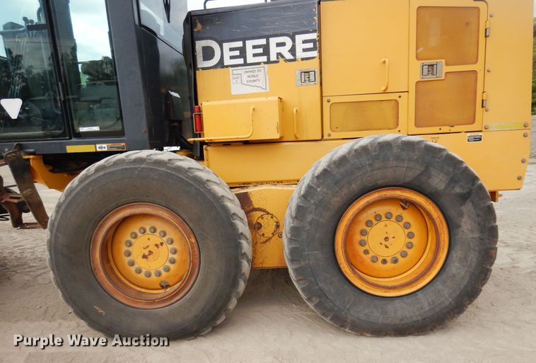 image for item KP9004 2008 John Deere 770D  motor grader