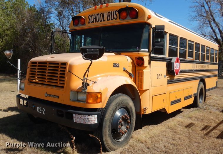 image for item KP9006 2002 International Blue Bird  school bus
