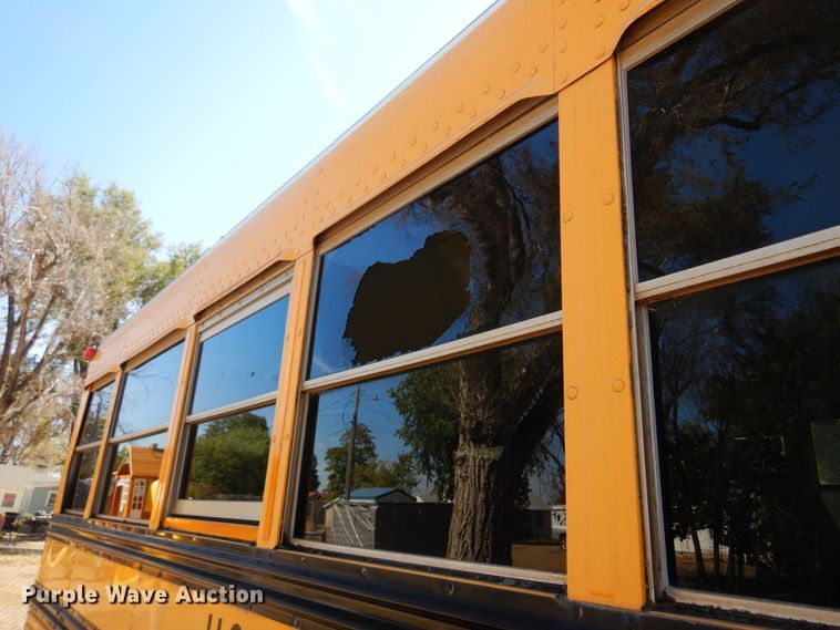 image for item KP9006 2002 International Blue Bird  school bus