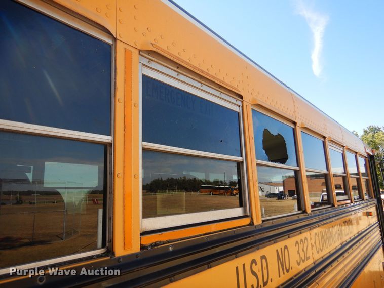 image for item KP9006 2002 International Blue Bird  school bus