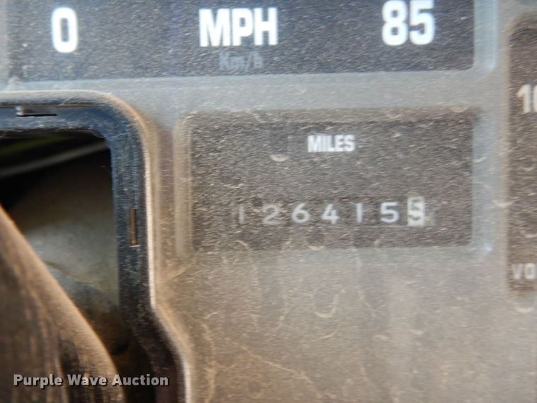 image for item KP9006 2002 International Blue Bird  school bus