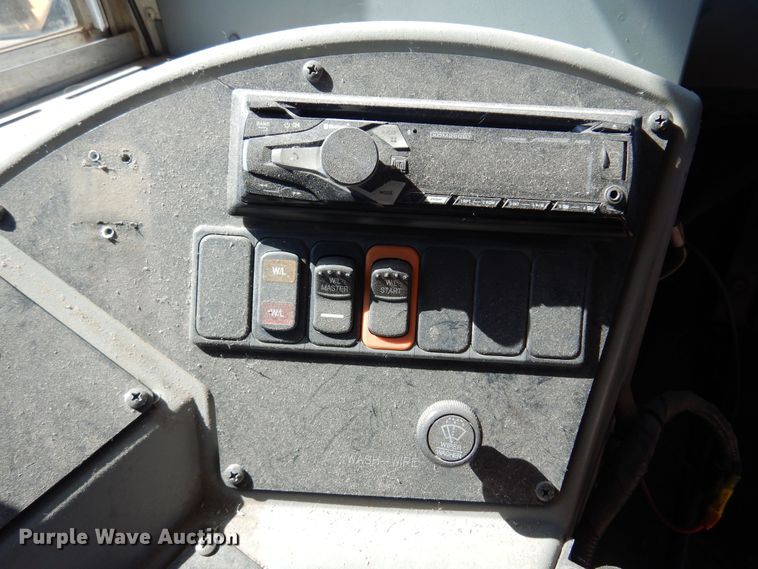 image for item KP9006 2002 International Blue Bird  school bus