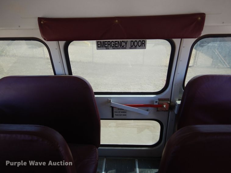 image for item KP9006 2002 International Blue Bird  school bus