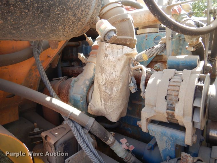 image for item KP9006 2002 International Blue Bird  school bus