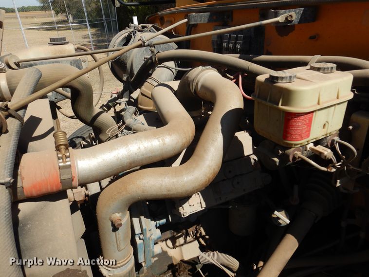 image for item KP9006 2002 International Blue Bird  school bus