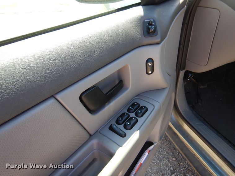 image for item KP9007 2007 Ford Taurus