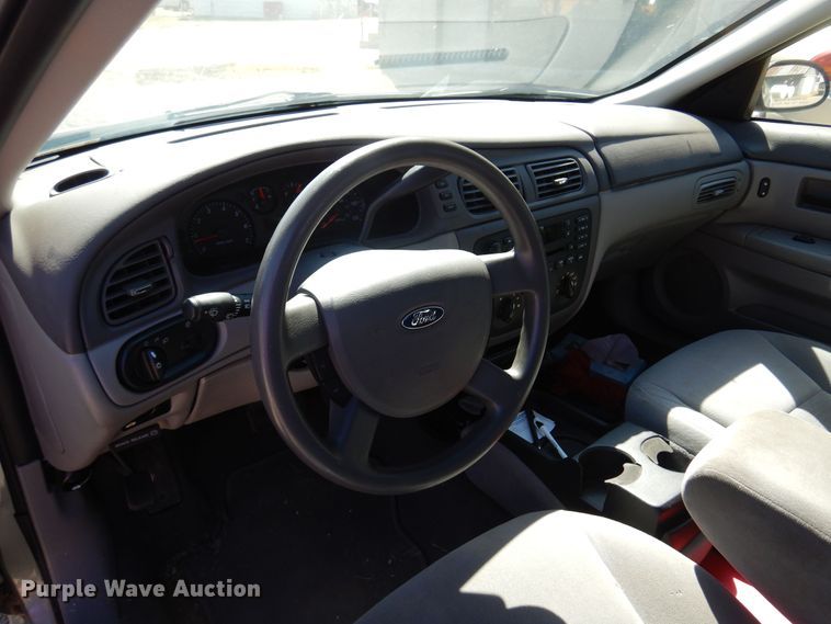 image for item KP9007 2007 Ford Taurus