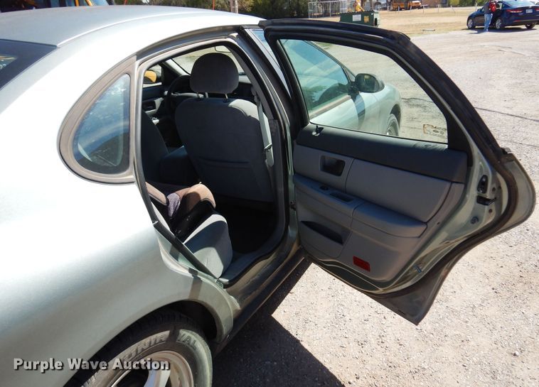 image for item KP9007 2007 Ford Taurus