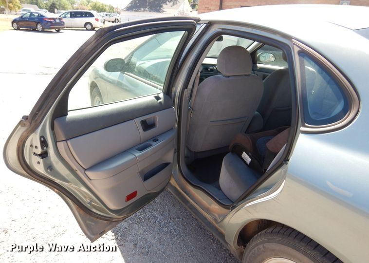 image for item KP9007 2007 Ford Taurus