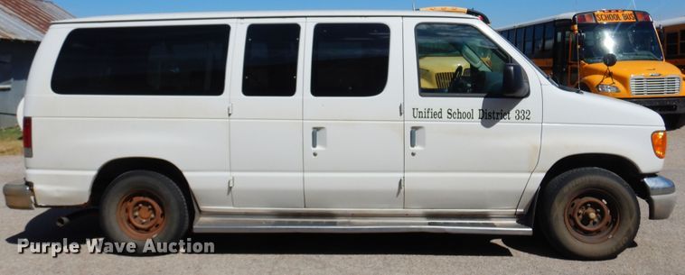 image for item KP9008 2003 Ford E150  van