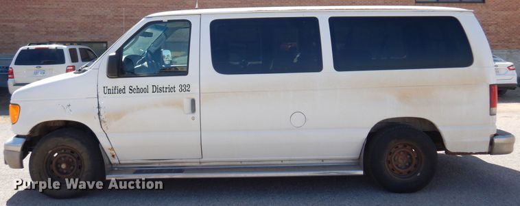 image for item KP9008 2003 Ford E150  van