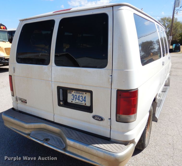 image for item KP9008 2003 Ford E150  van