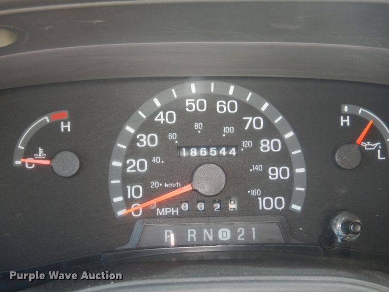 image for item KP9008 2003 Ford E150  van