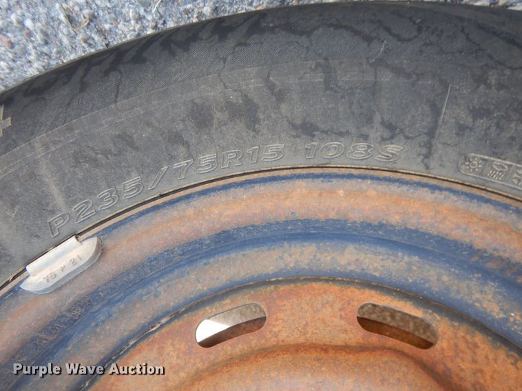 image for item KP9008 2003 Ford E150  van