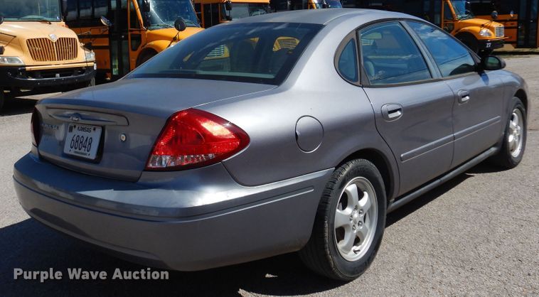 image for item KP9009 2006 Ford Taurus