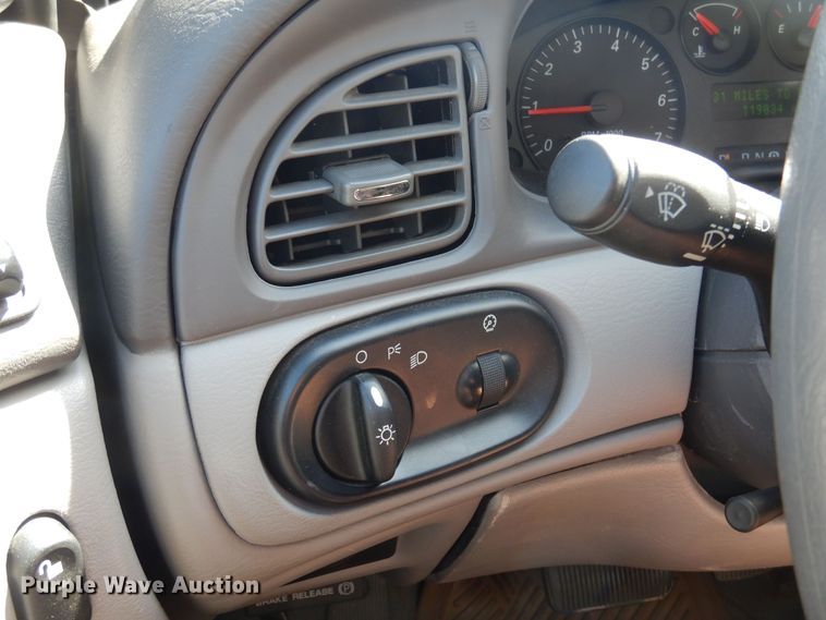 image for item KP9009 2006 Ford Taurus