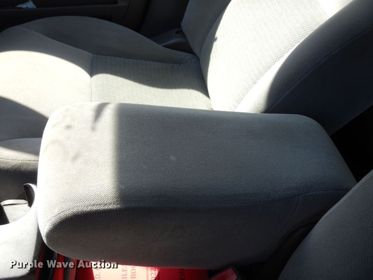 image for item KP9009 2006 Ford Taurus