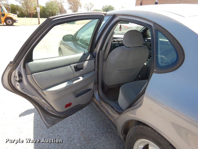 image for item KP9009 2006 Ford Taurus