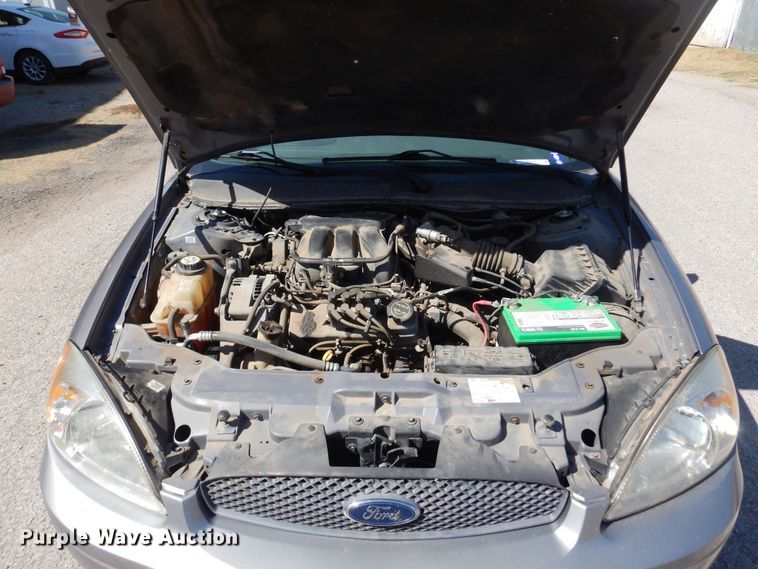 image for item KP9009 2006 Ford Taurus