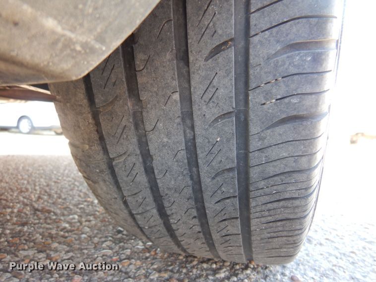 image for item KP9009 2006 Ford Taurus