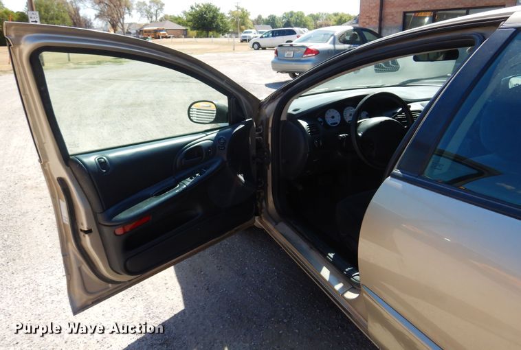 image for item KP9010 2004 Dodge Intrepid