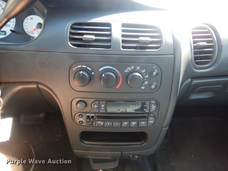 image for item KP9010 2004 Dodge Intrepid