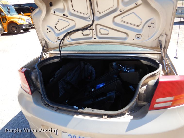 image for item KP9010 2004 Dodge Intrepid