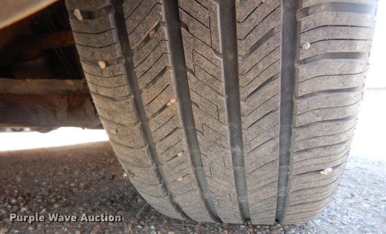 image for item KP9010 2004 Dodge Intrepid