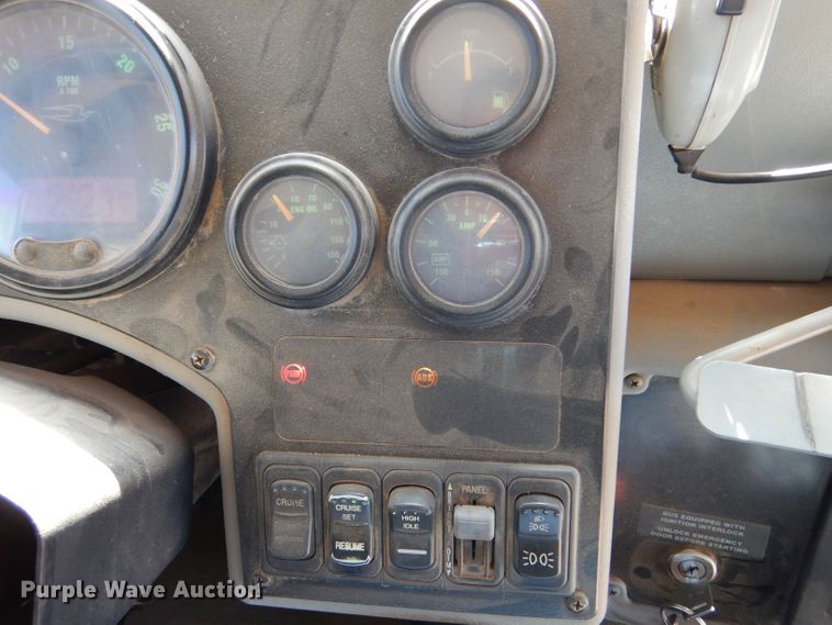 image for item LB9989 2006 Blue Bird  school bus