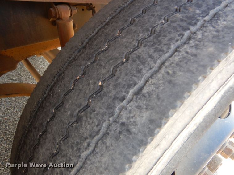 image for item LB9989 2006 Blue Bird  school bus