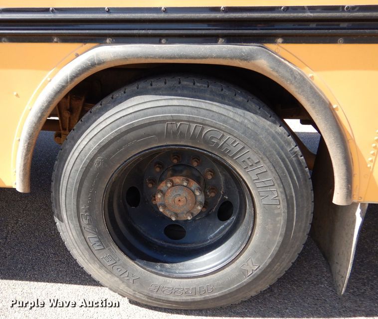 image for item LB9989 2006 Blue Bird  school bus