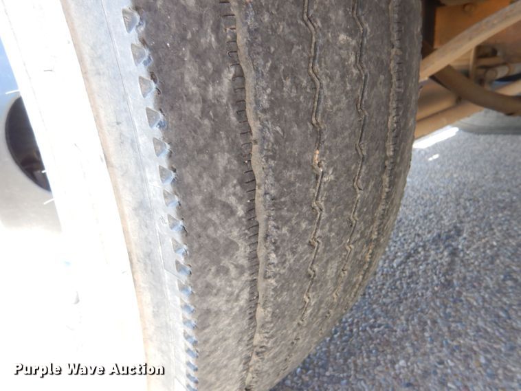 image for item LB9989 2006 Blue Bird  school bus