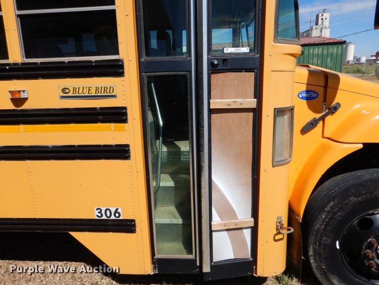 image for item LB9990 2006 Blue Bird  school bus