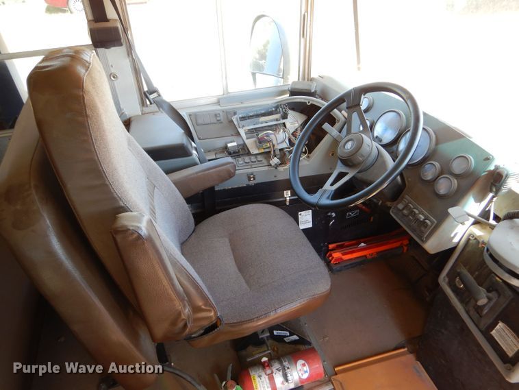 image for item LB9990 2006 Blue Bird  school bus