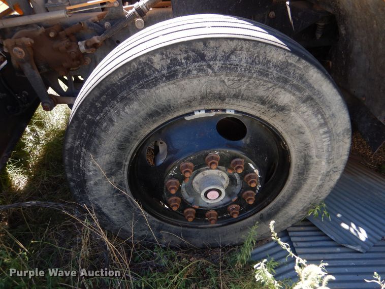 image for item LB9990 2006 Blue Bird  school bus