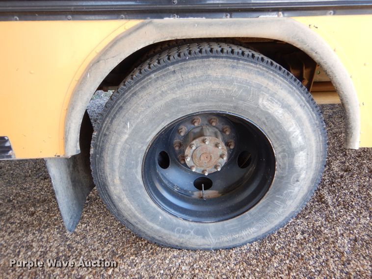 image for item LB9990 2006 Blue Bird  school bus