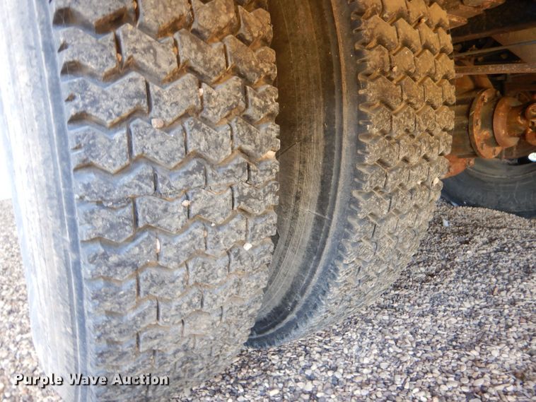 image for item LB9990 2006 Blue Bird  school bus