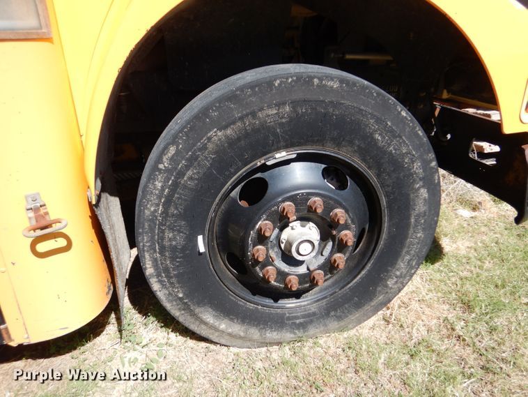 image for item LB9990 2006 Blue Bird  school bus