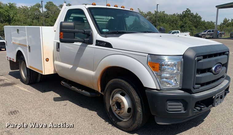 image for item LK9252 2012 Ford F350 Super Duty  utility bed pickup truck