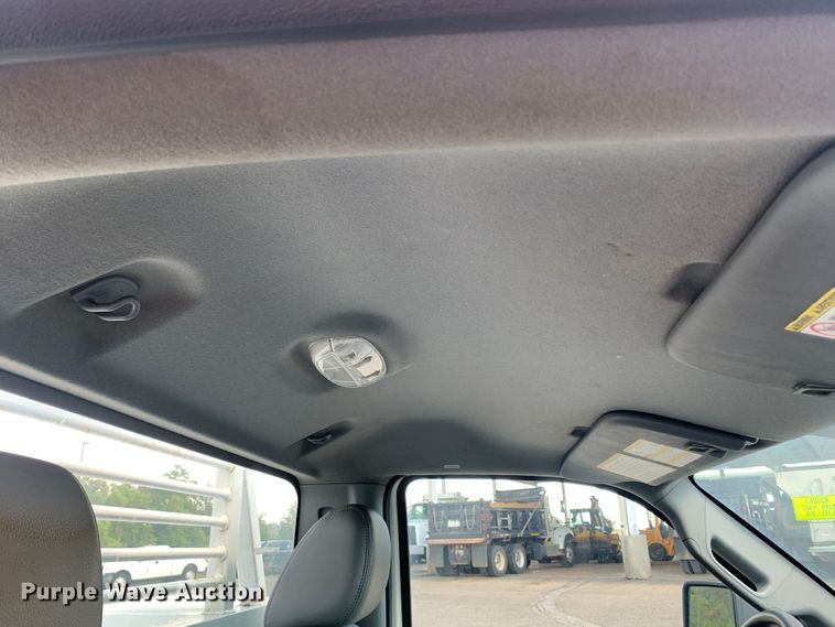 image for item LK9252 2012 Ford F350 Super Duty  utility bed pickup truck