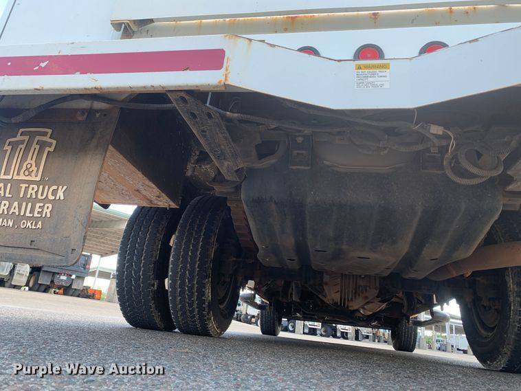 image for item LK9252 2012 Ford F350 Super Duty  utility bed pickup truck