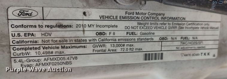 image for item LK9255 2010 Ford F350 Super Duty  utility bed pickup truck